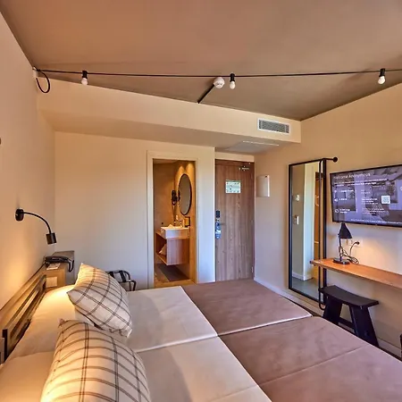 Hotel Tent Palmanova