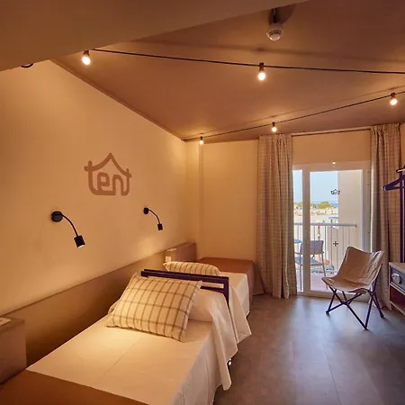 Hotel Tent Palmanova
